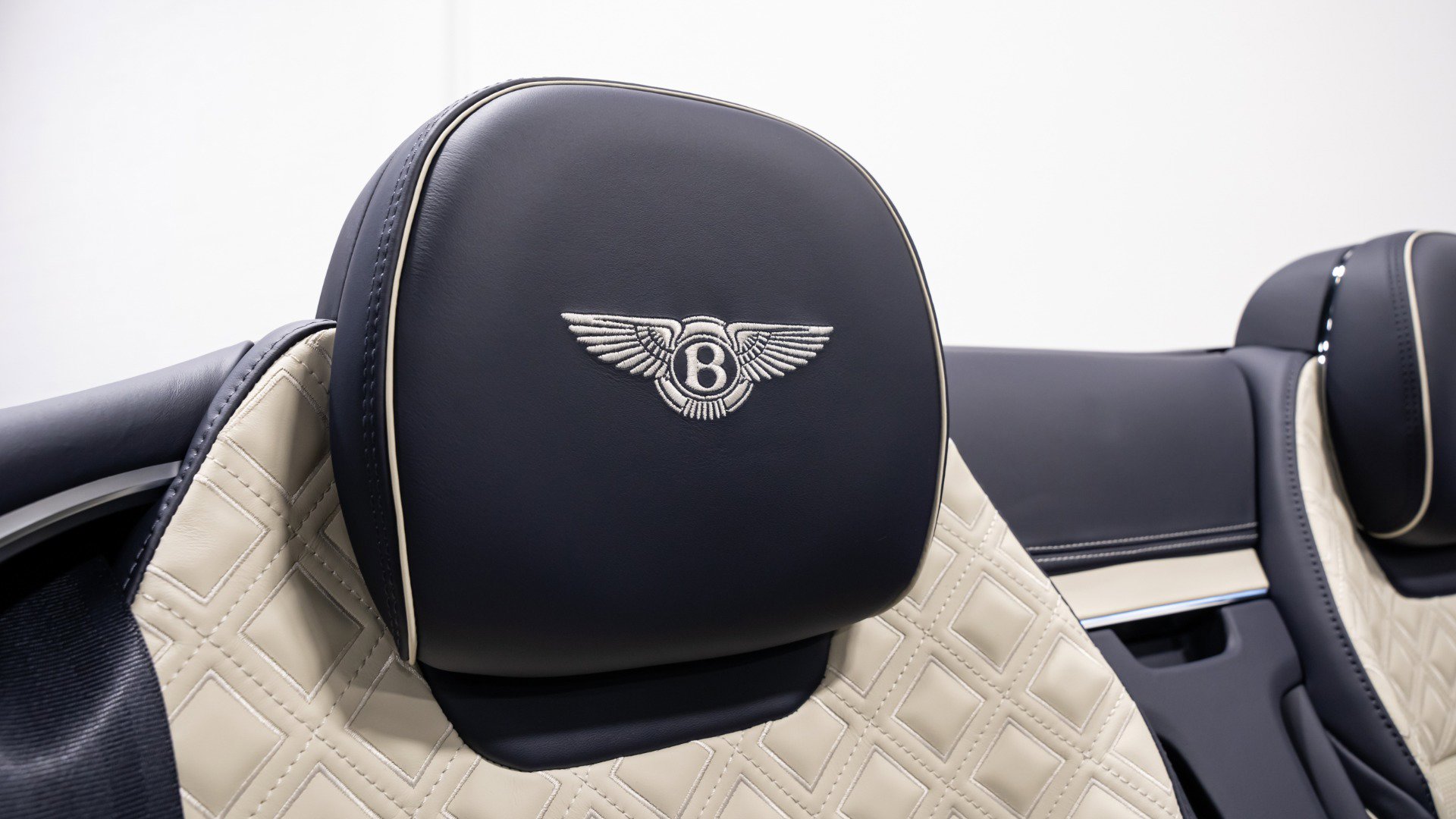 Used 2024 Bentley Continental GT Speed AWD/4WD image 78