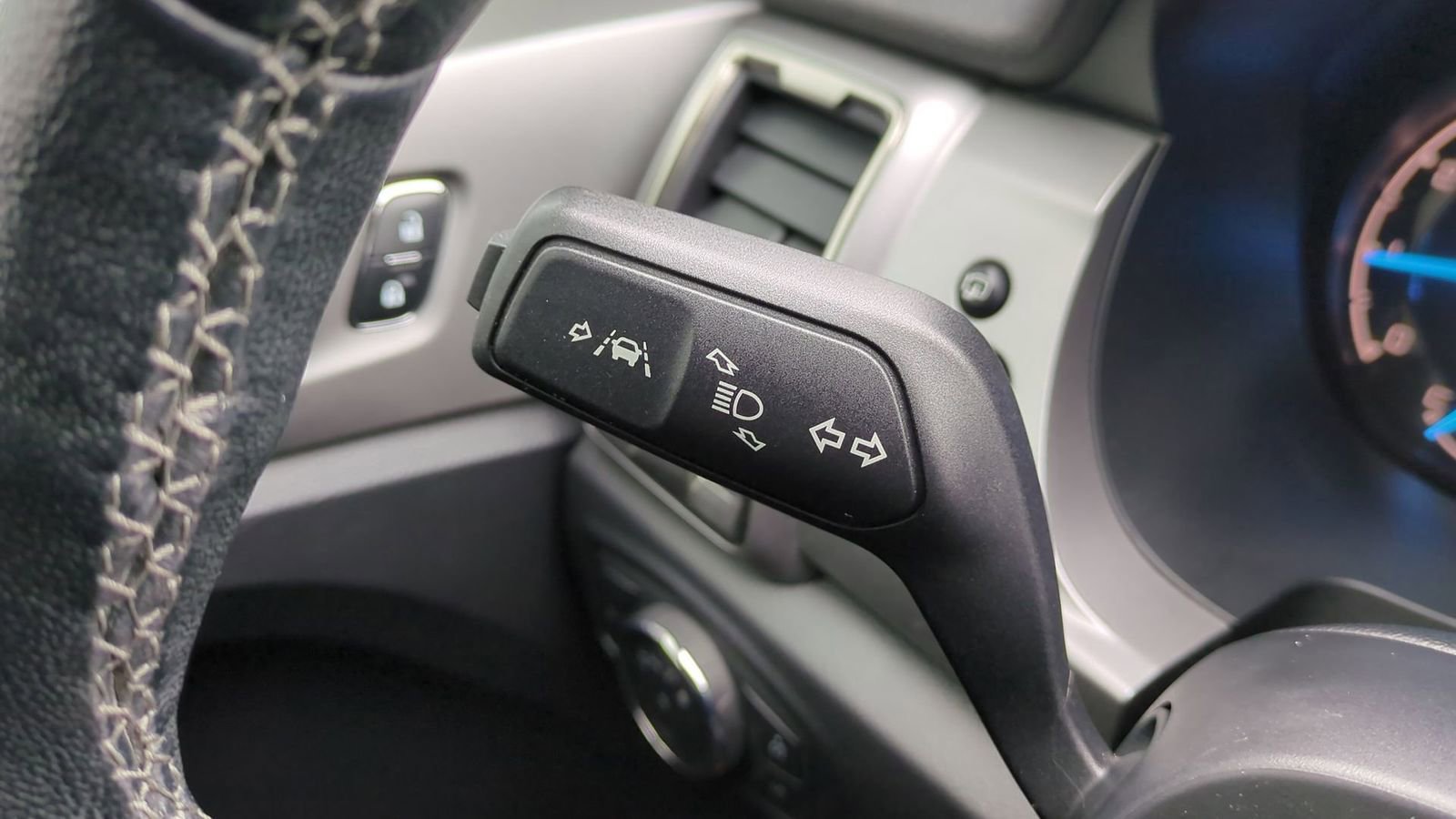 Certified 2019 Ford Ranger XLT w/ Equipment Group 301A Mid image 29