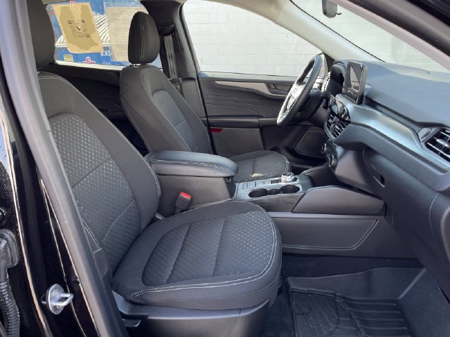 Used 2023 Ford Escape Active AWD/4WD image 35
