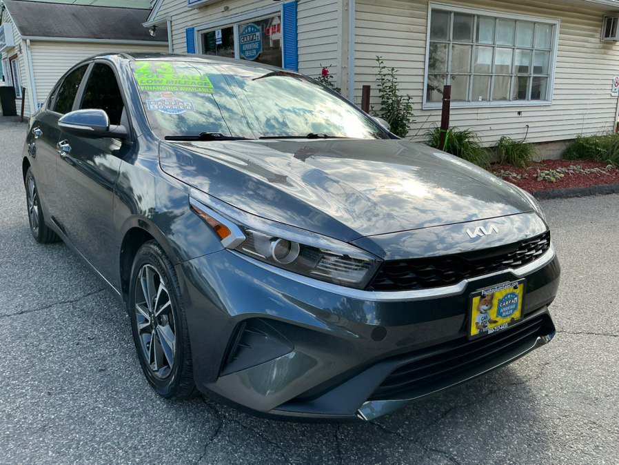 Used 2023 Kia Forte LXS w/ LXS Technology Package FWD image 5