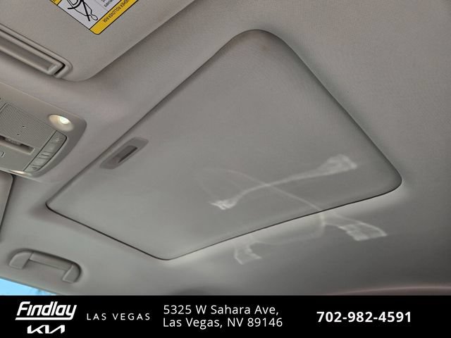 Used 2022 Nissan Armada SL w/ Captain's Chairs Package AWD/4WD image 12