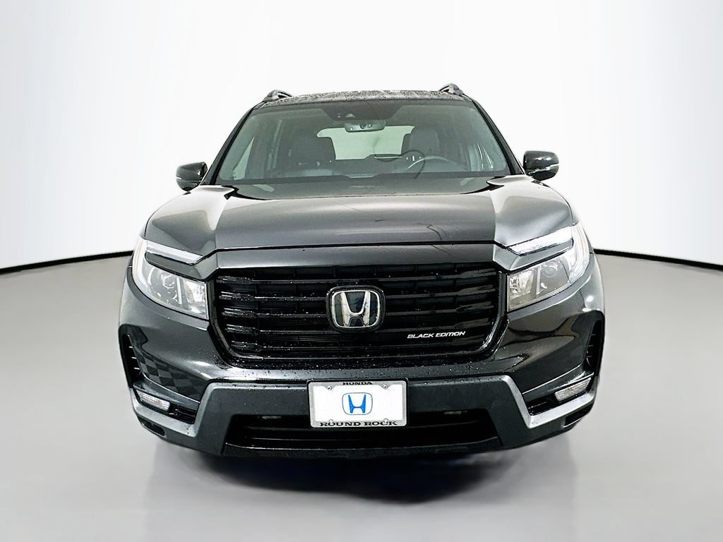 Certified 2024 Honda Passport Black Edition image 2