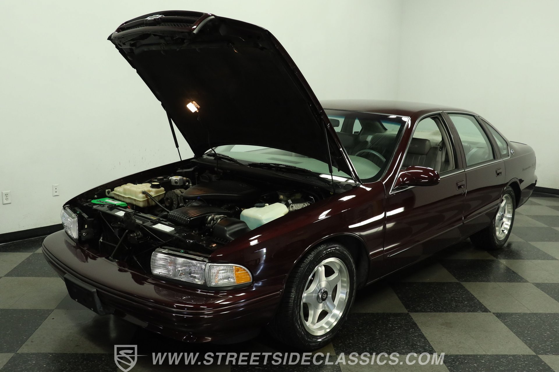 Used 1996 Chevrolet Impala SS RWD image 30
