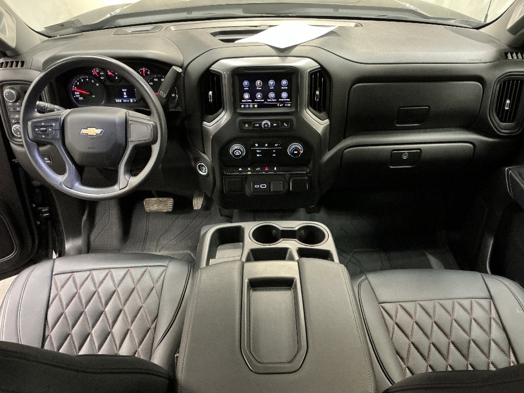 Used 2024 Chevrolet Silverado 1500 Custom image 24