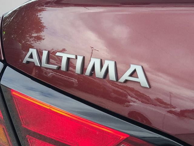 Used 2024 Nissan Altima 2.5 SV FWD image 9