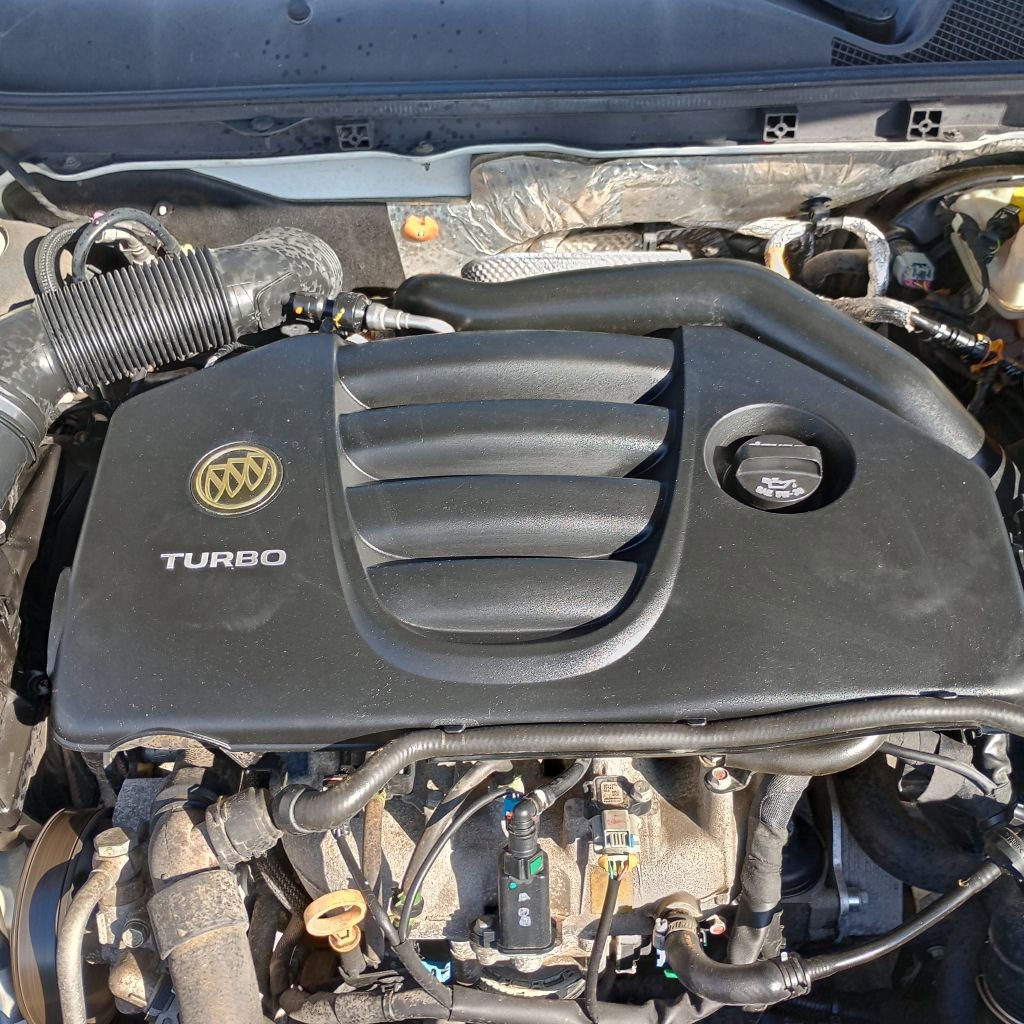 Used 2013 Buick Regal Premium FWD image 26