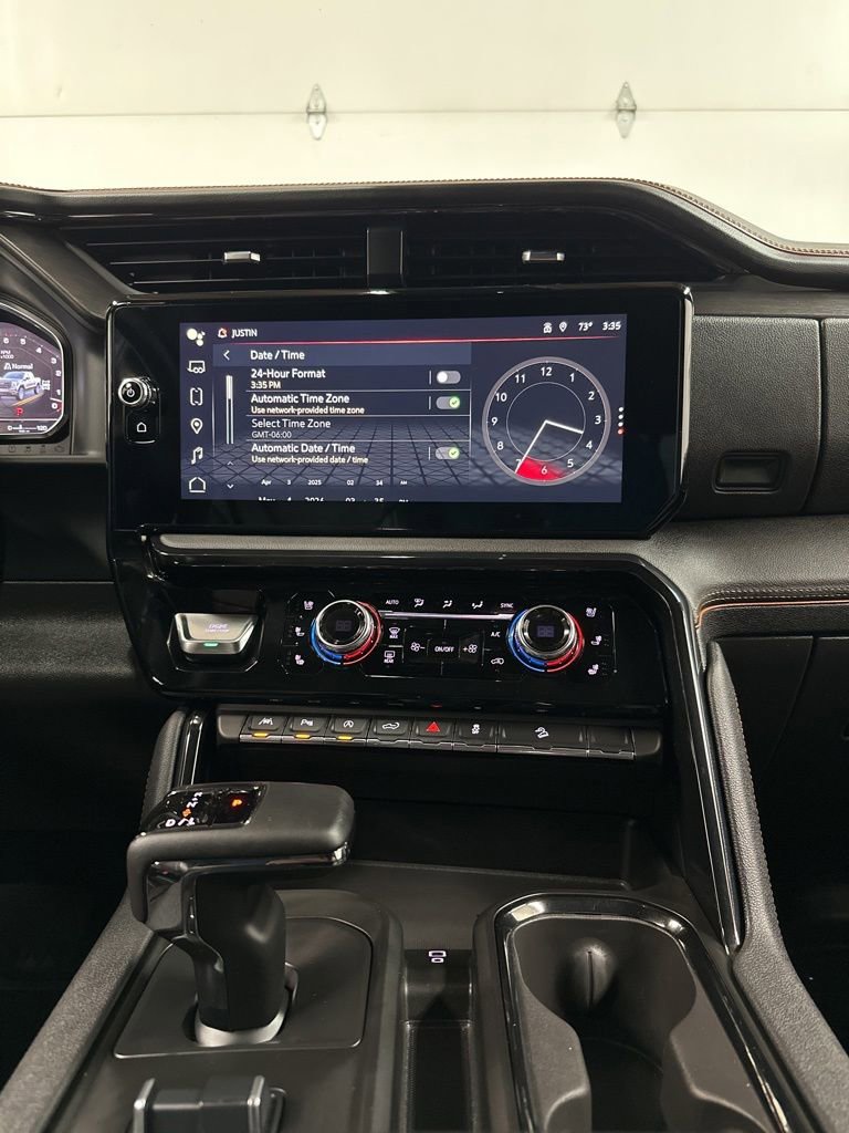 Used 2024 GMC Sierra 1500 AT4 w/ Technology Package AWD/4WD image 25