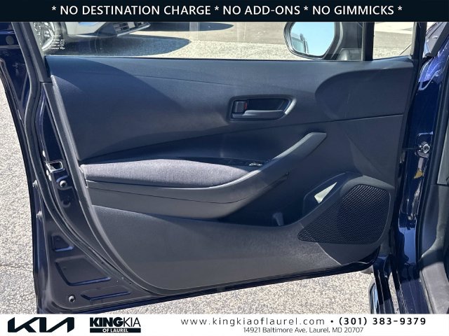 Used 2022 Toyota Corolla LE FWD image 19