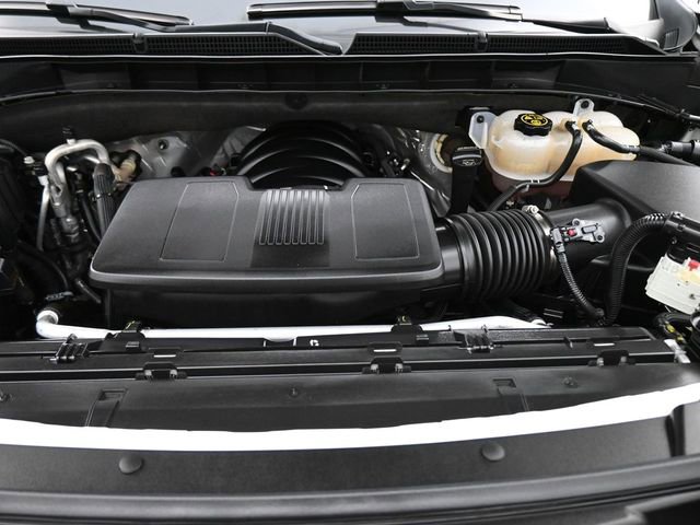 Used 2024 Cadillac Escalade Premium Luxury w/ Performance Package image 32