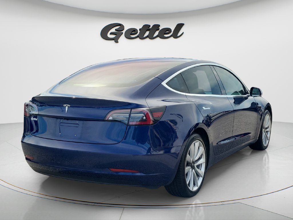 Used 2018 Tesla Model 3 Long Range RWD image 5