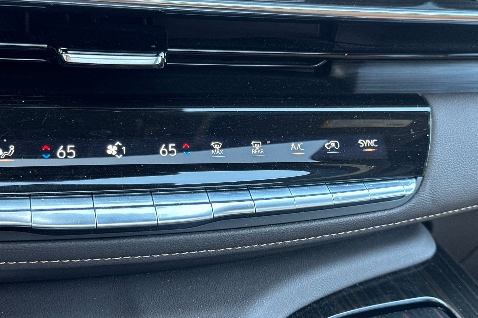 Used 2023 Cadillac Escalade ESV Sport w/ Touring Package image 30