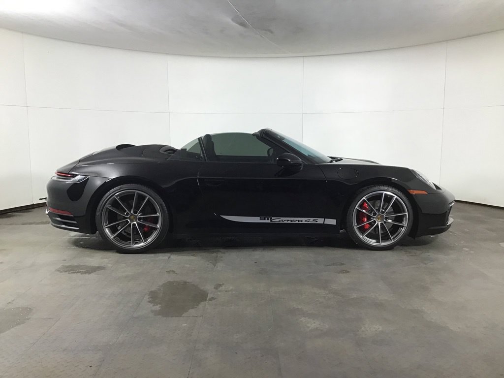 Certified 2020 Porsche 911 Carrera 4S AWD/4WD image 6