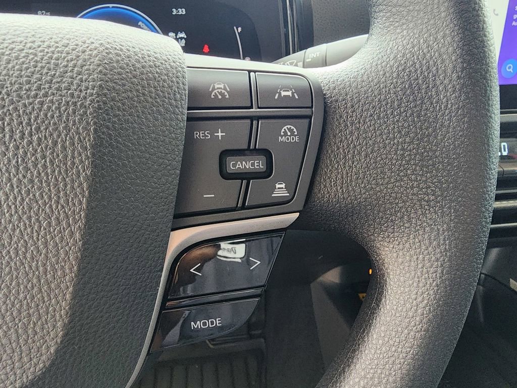 Used 2025 Toyota Camry LE w/ Convenience Package FWD image 20