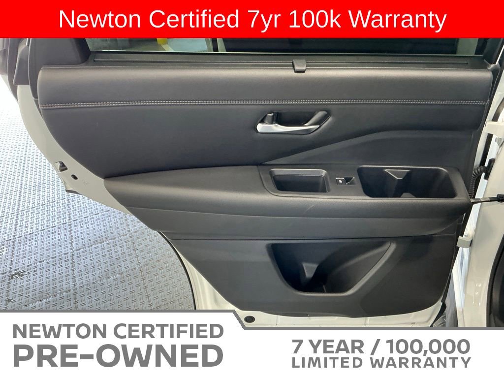 Used 2023 Nissan Pathfinder Platinum AWD/4WD image 47