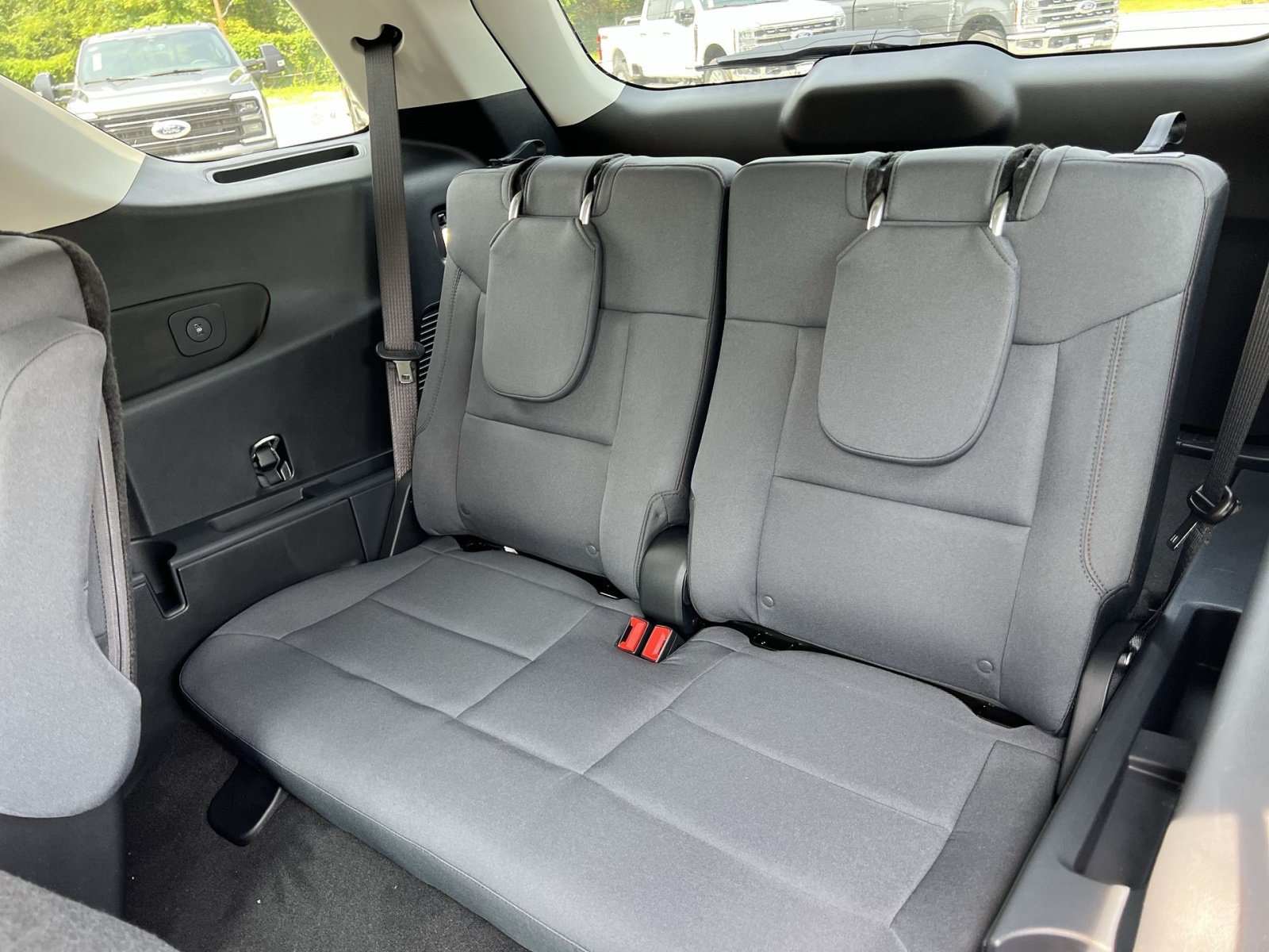 New 2026 Ford Explorer Active AWD/4WD image 25