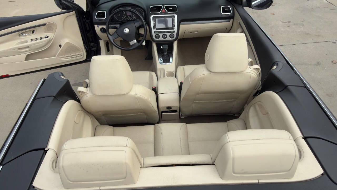 Used 2009 Volkswagen Eos Komfort FWD image 23