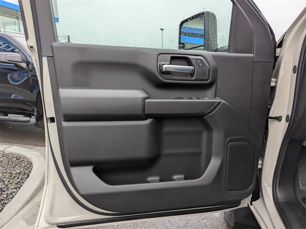 New 2026 Chevrolet Silverado 2500 Custom w/ Custom Value Package image 8