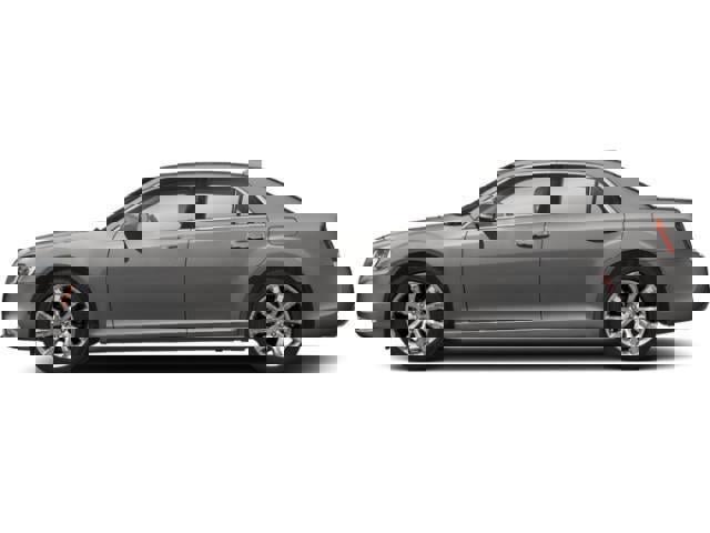 Used 2019 Chrysler 300 Touring w/ Sport Appearance Package image 2