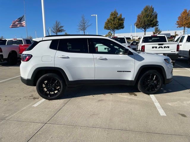 New 2026 Jeep Compass Latitude w/ Quick Order Package 29K AWD/4WD image 6