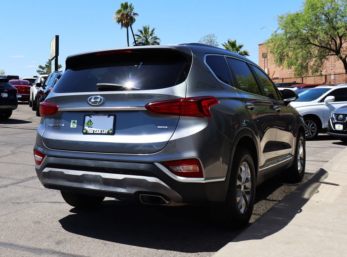 Used 2019 Hyundai Santa Fe SE AWD/4WD image 13