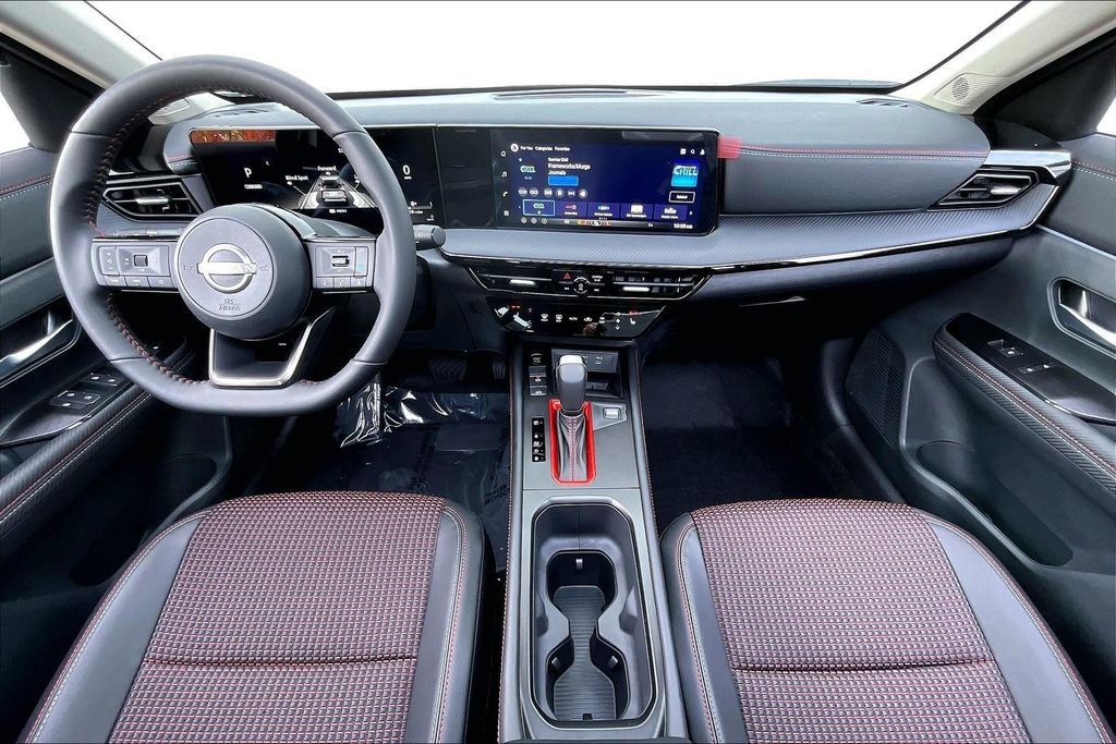 New 2026 Nissan Kicks SR w/ SR Premium Package image 5