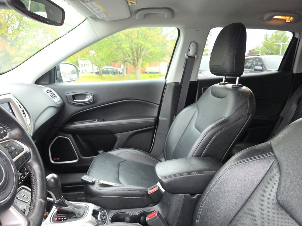Used 2019 Jeep Compass High Altitude AWD/4WD image 23