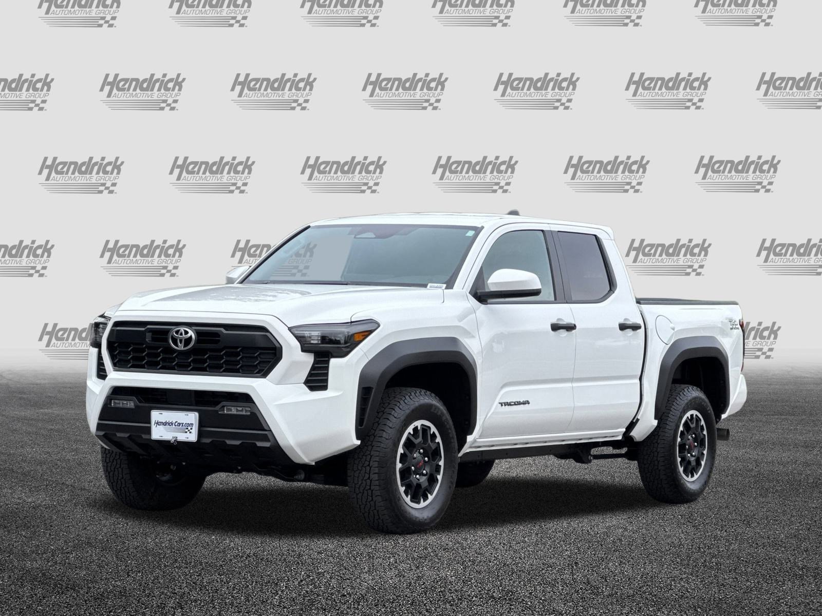 Used 2025 Toyota Tacoma TRD Off-Road image 9