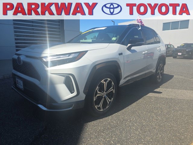 Certified 2023 Toyota RAV4 XSE w/ Weather Package AWD/4WD image 1