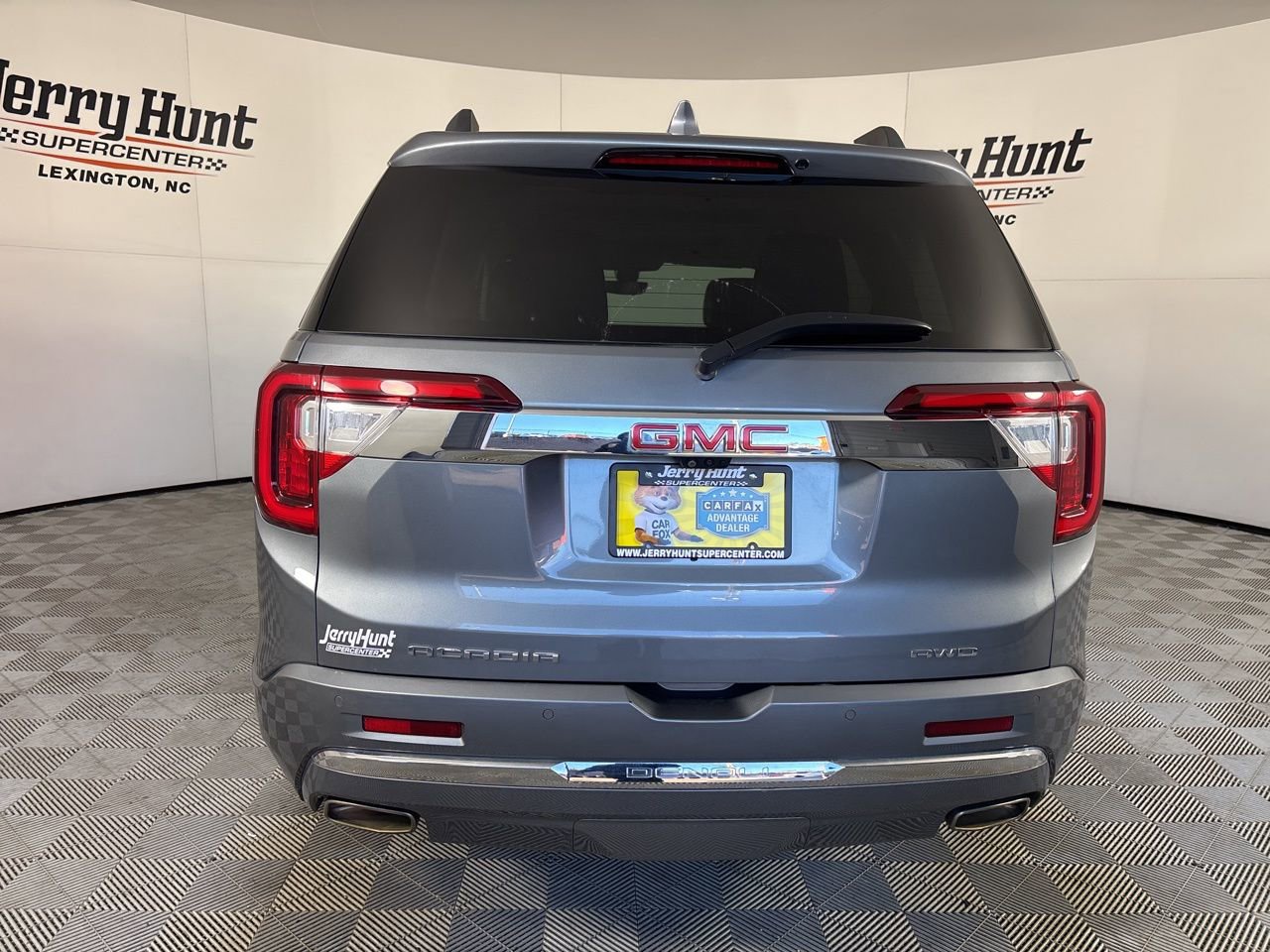 Used 2022 GMC Acadia Denali w/ Denali Ultimate Package image 5