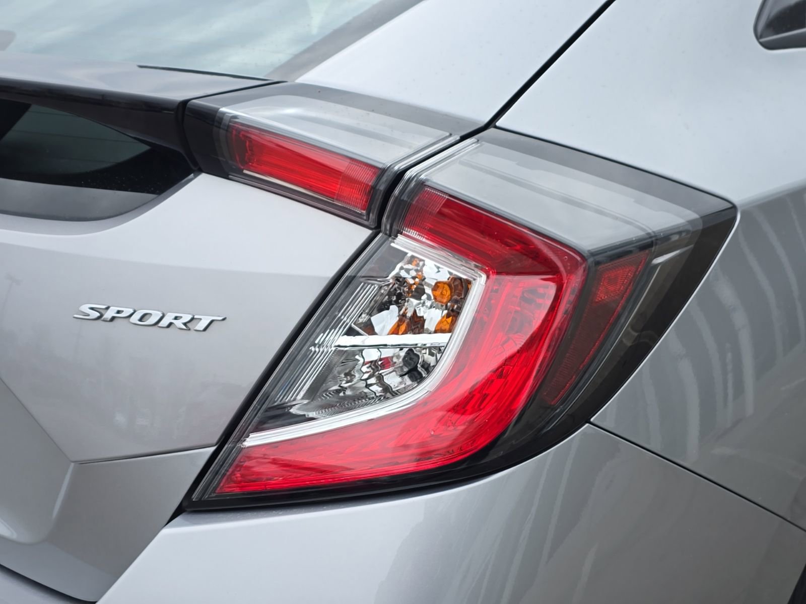 Used 2020 Honda Civic Sport image 11