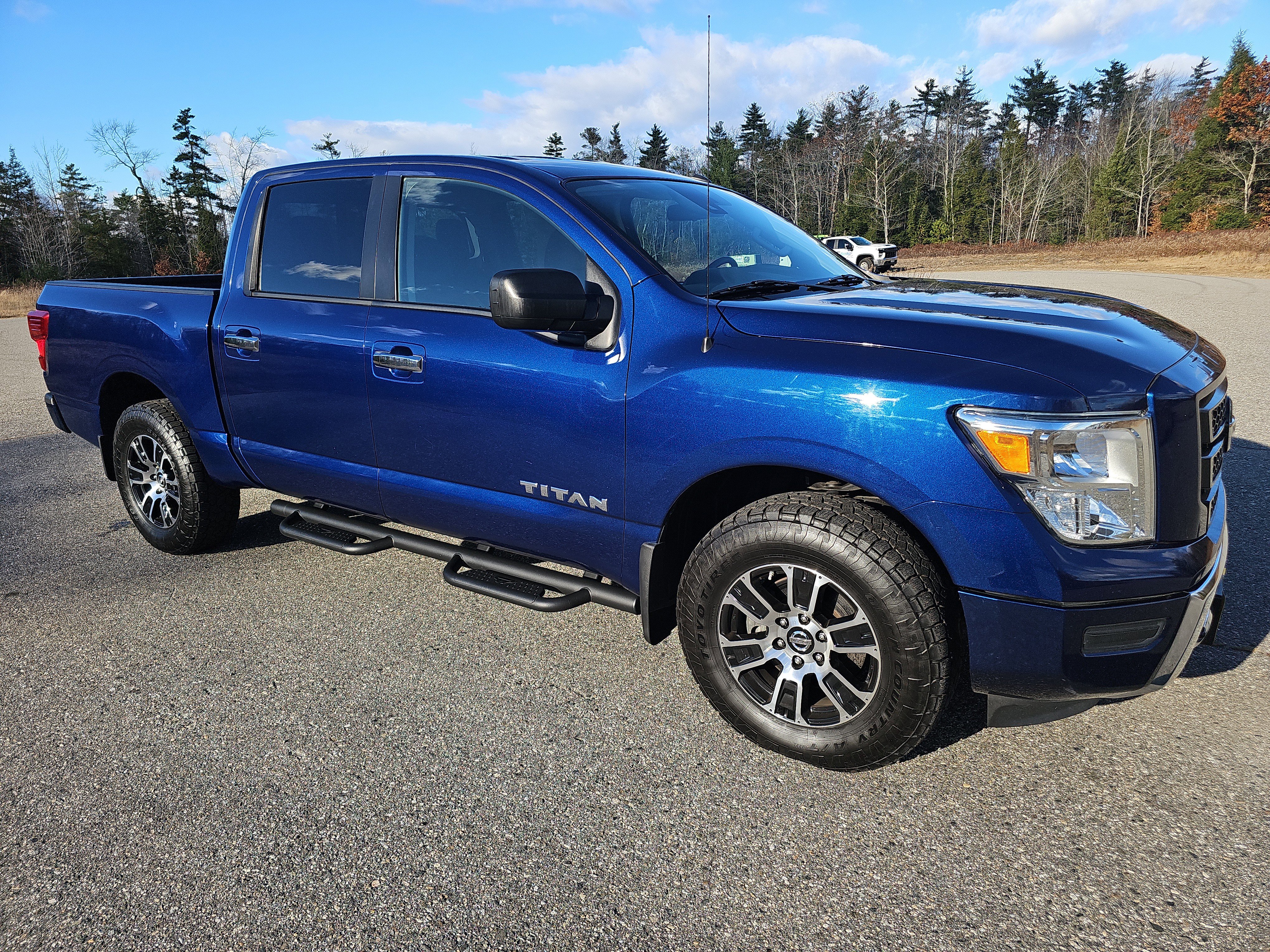 Certified 2021 Nissan Titan SV w/ Accessory Utility Package image 3