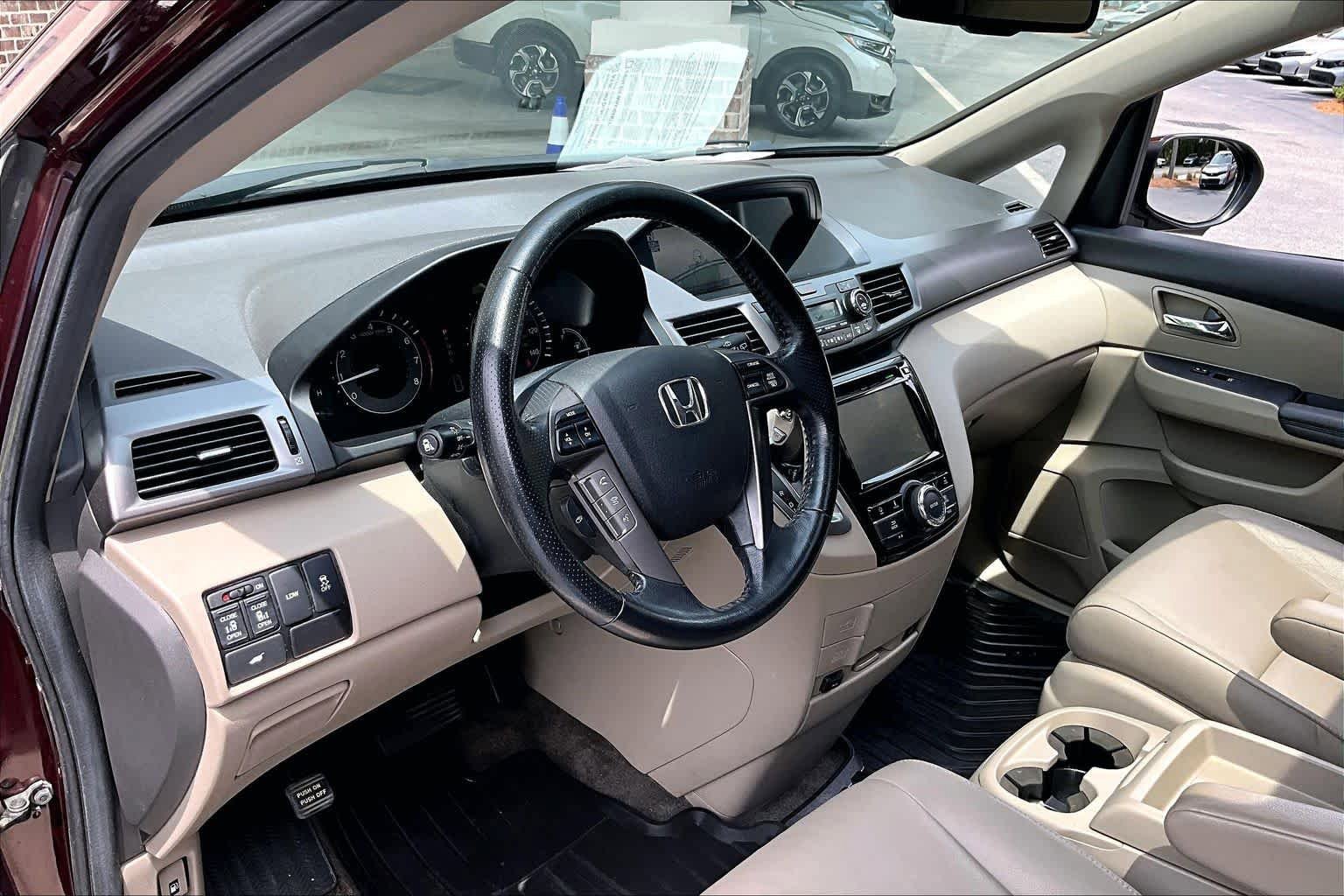 Used 2014 Honda Odyssey EX-L image 18