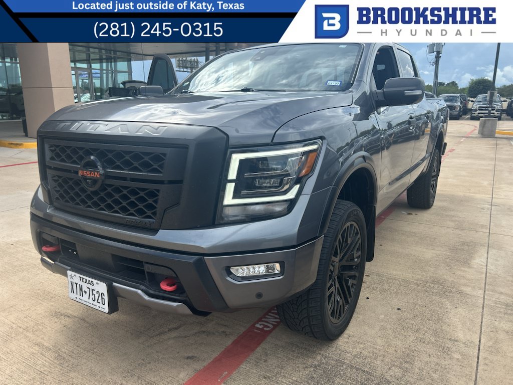 Used 2021 Nissan Titan PRO-4X w/ Pro-4x Convenience Package AWD/4WD image 1