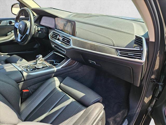 Used 2022 BMW X7 xDrive40i w/ Parking Assistance Package AWD/4WD image 22