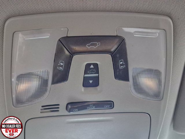 Used 2017 Toyota Sienna SE Premium FWD image 23