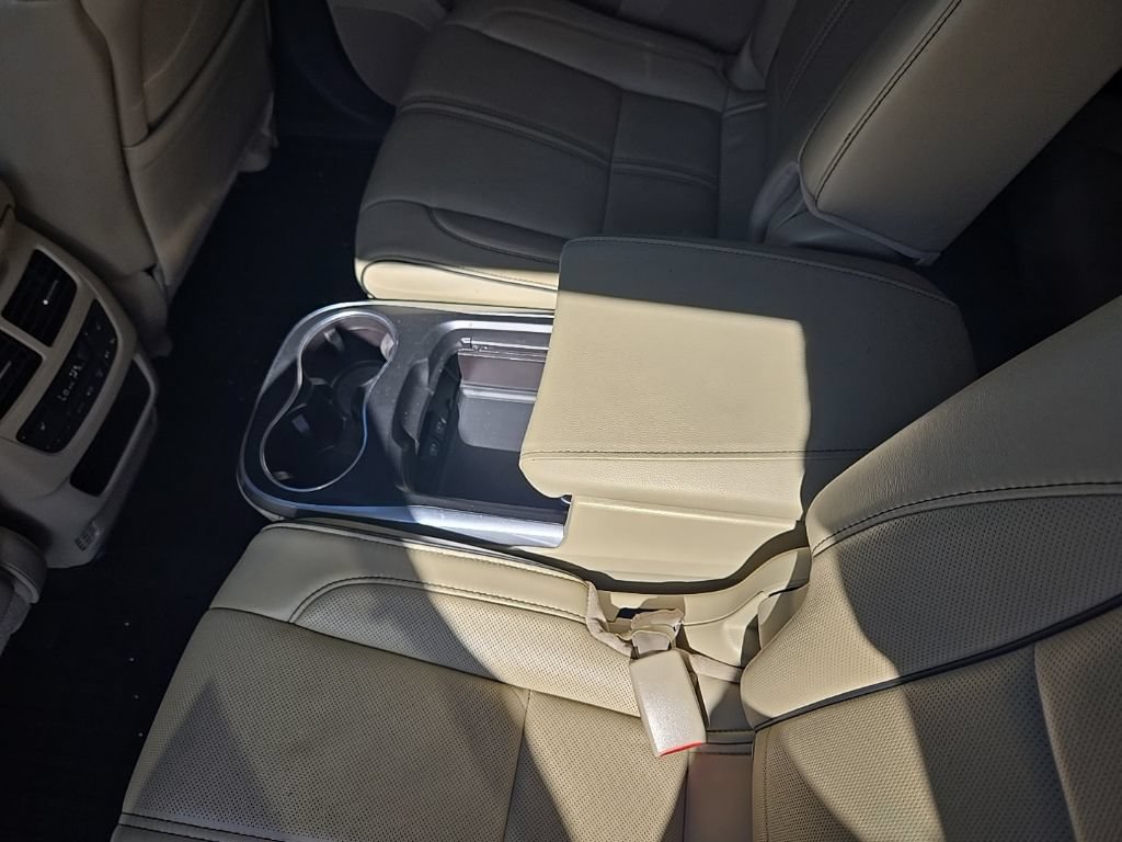 Used 2017 Acura MDX SH-AWD w/ Advance Package image 38
