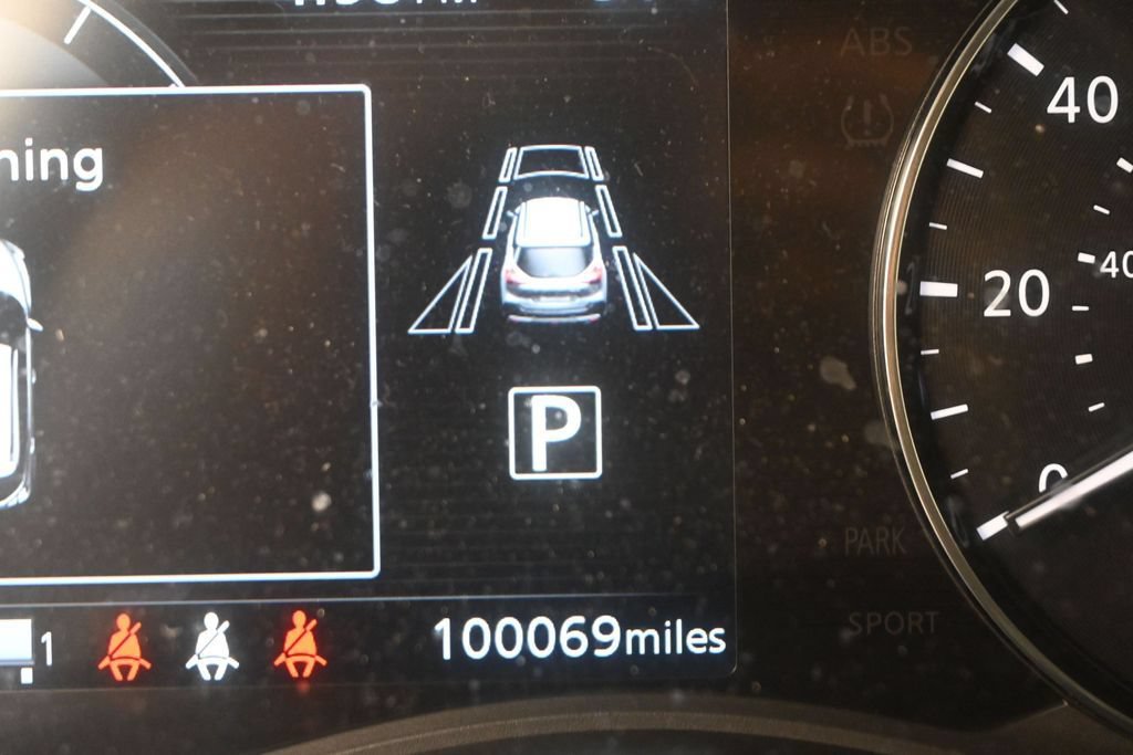 Used 2023 Nissan Kicks SR w/ SR Premium Package FWD image 13