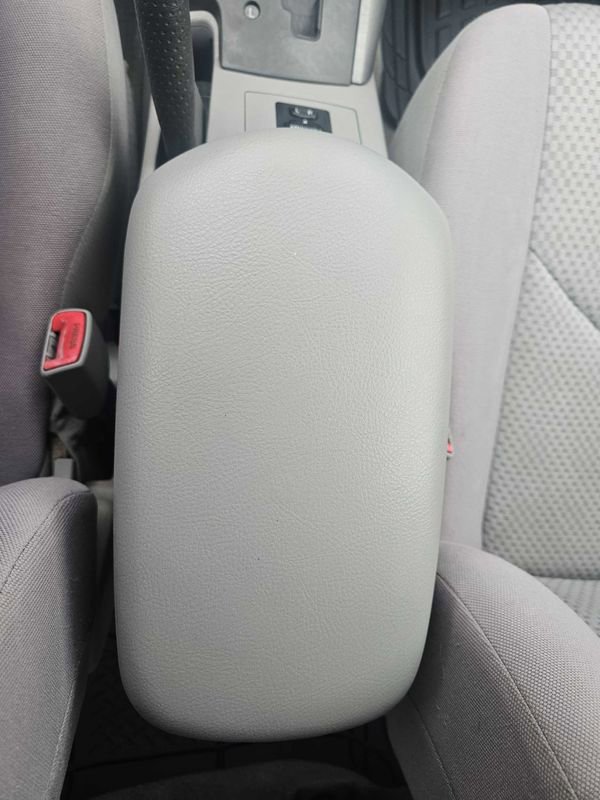 Used 2006 Toyota RAV4 4WD image 16