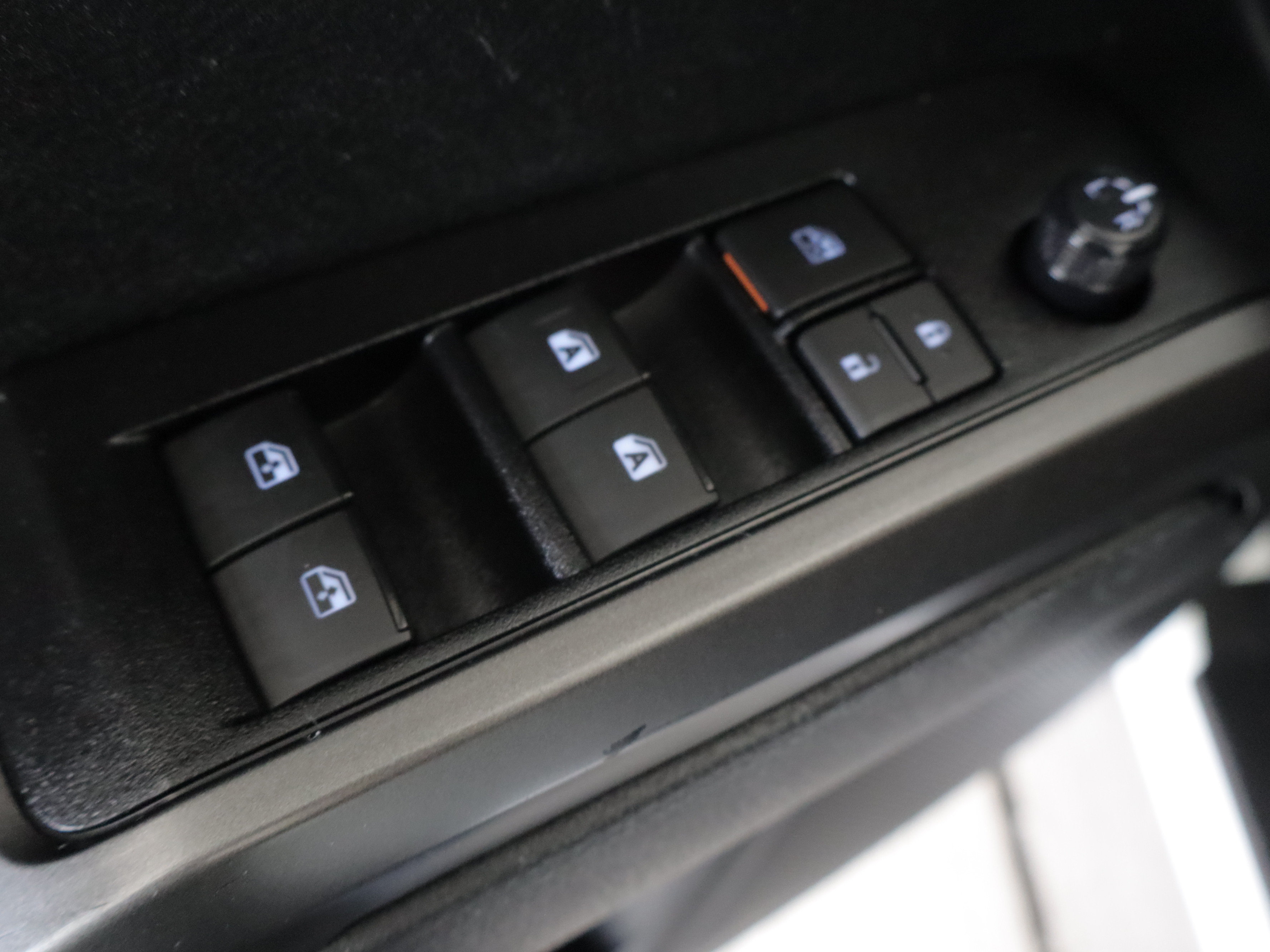 Used 2023 Toyota Tacoma TRD Sport w/ Technology Package AWD/4WD image 11
