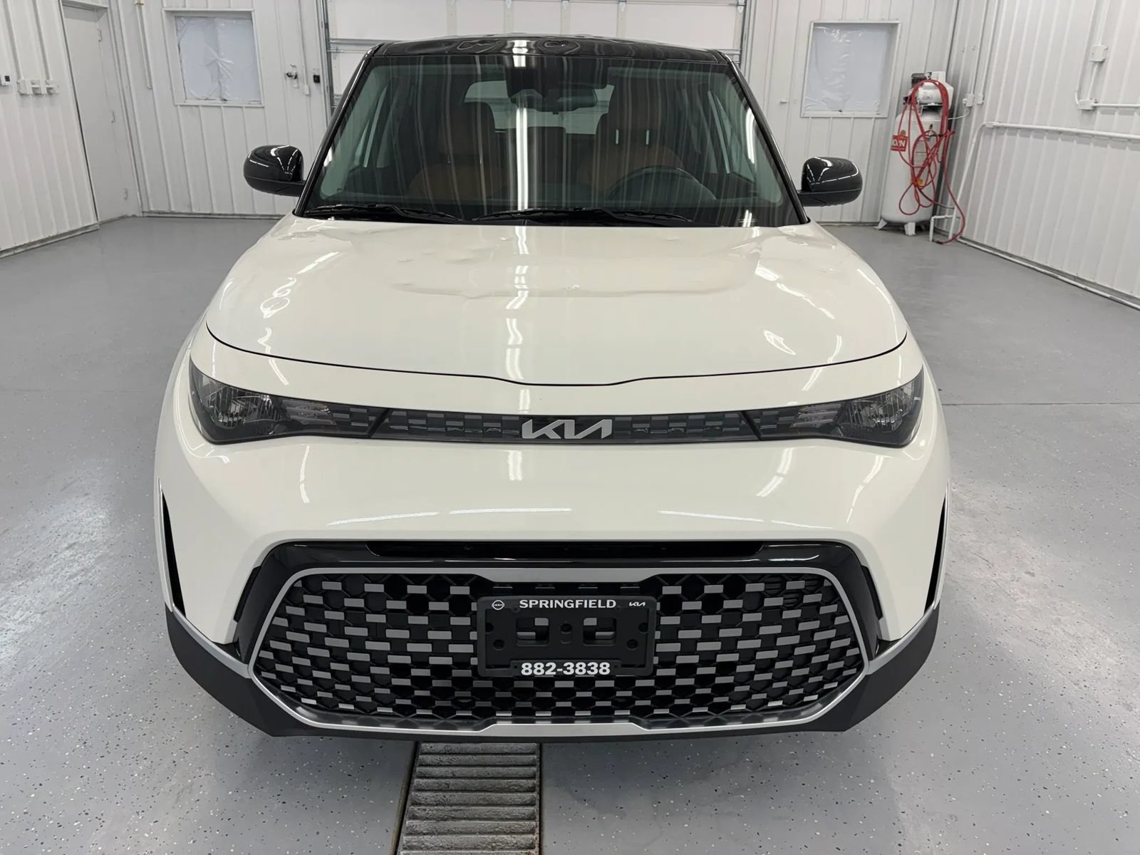 Used 2025 Kia Soul EX FWD image 11