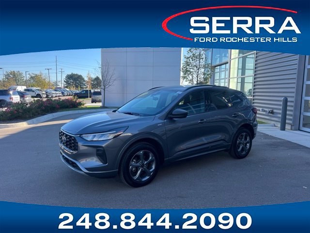 Used 2024 Ford Escape ST-Line w/ Tech Pack #1 AWD/4WD image 1
