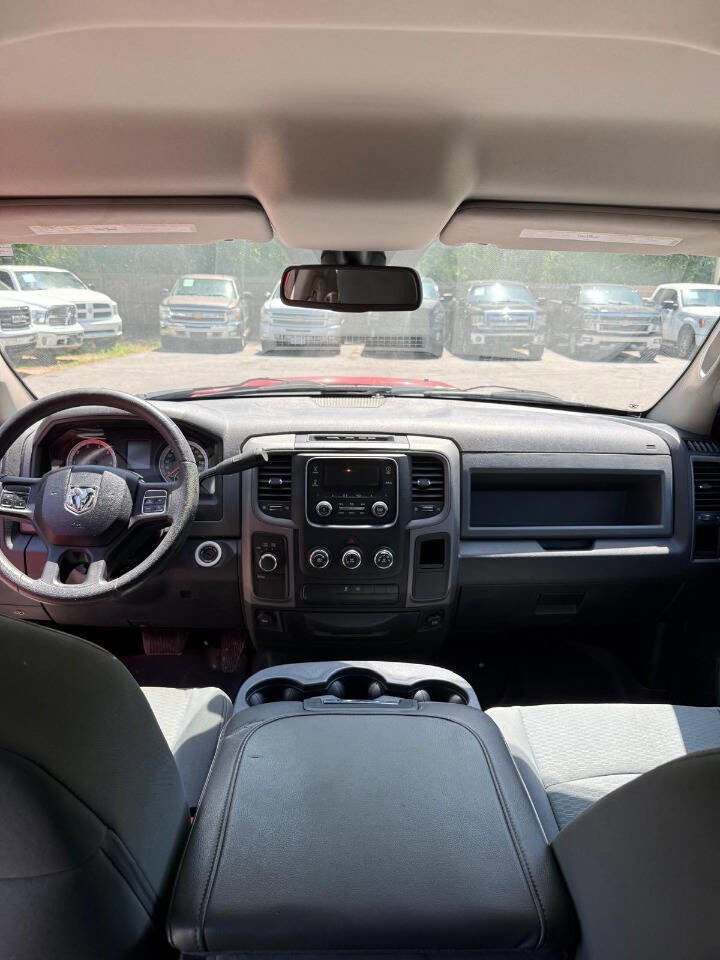 Used 2013 RAM 1500 Express image 12