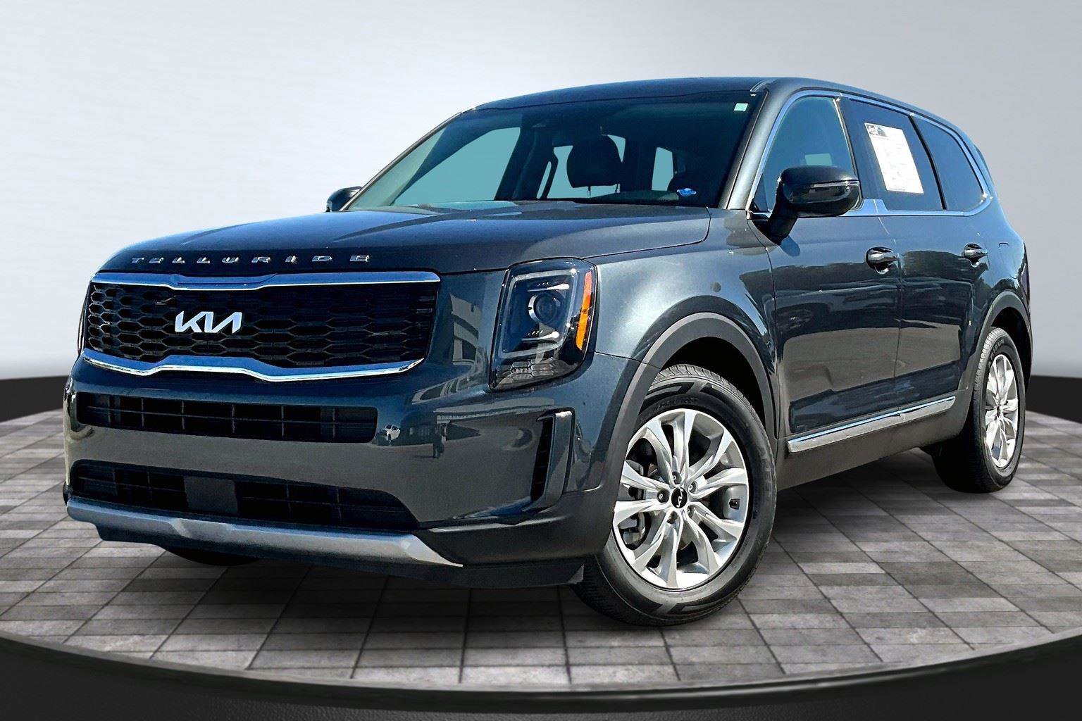 Used 2022 Kia Telluride LX