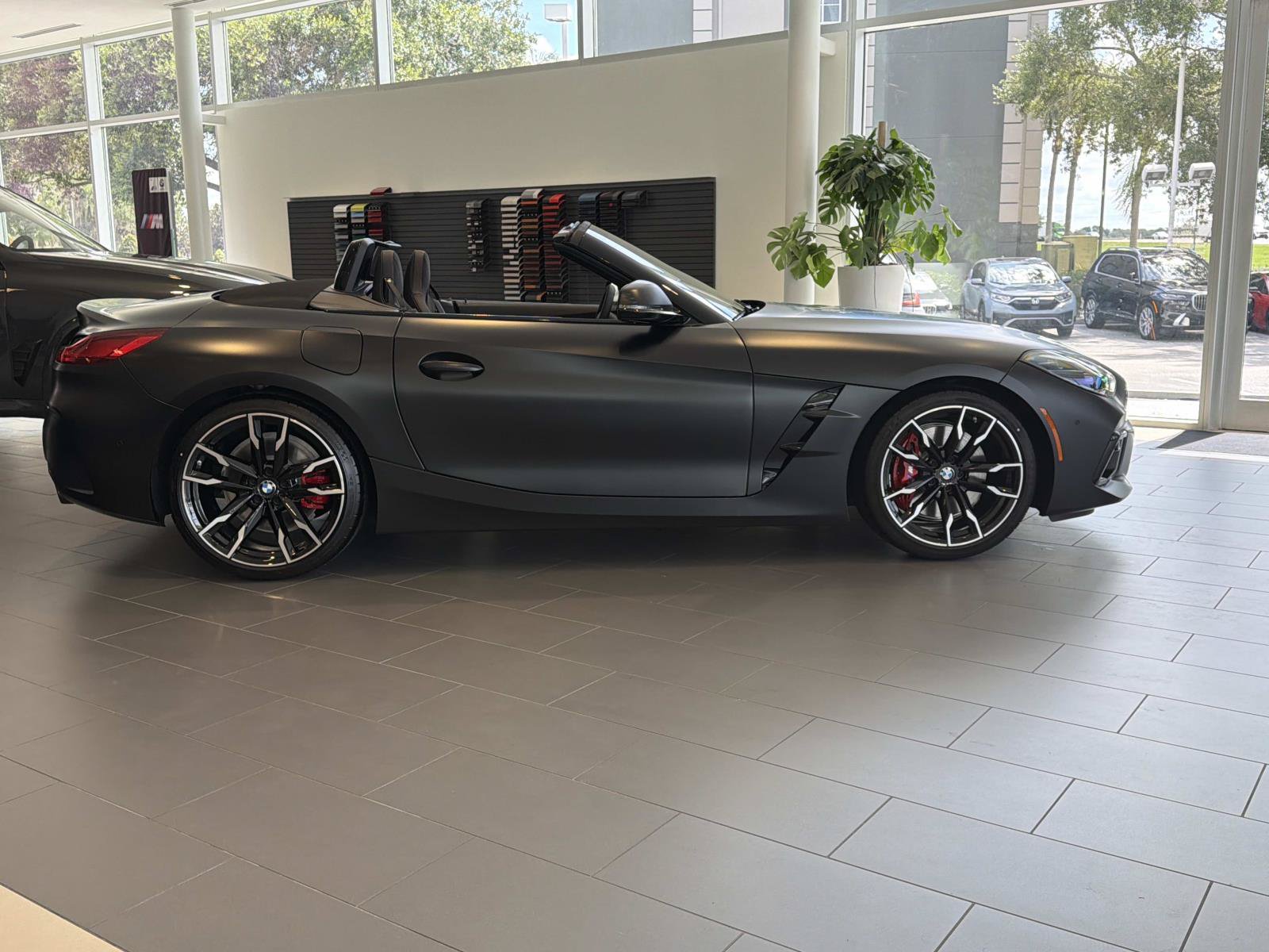 New 2026 BMW Z4 M40i RWD image 2