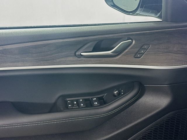 New 2025 Jeep Grand Cherokee Limited image 18