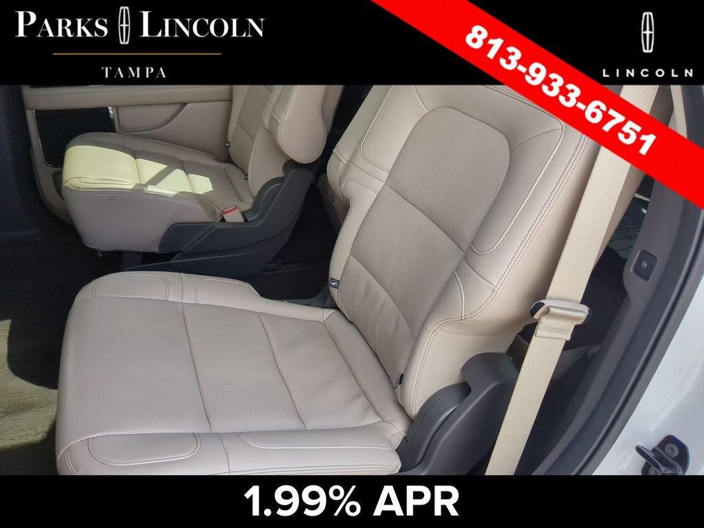 Certified 2024 Lincoln Navigator Premiere AWD/4WD image 16