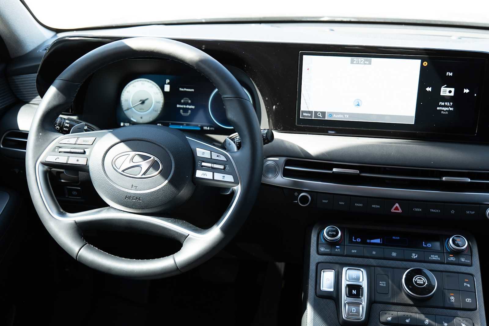 Used 2023 Hyundai Palisade Limited image 23