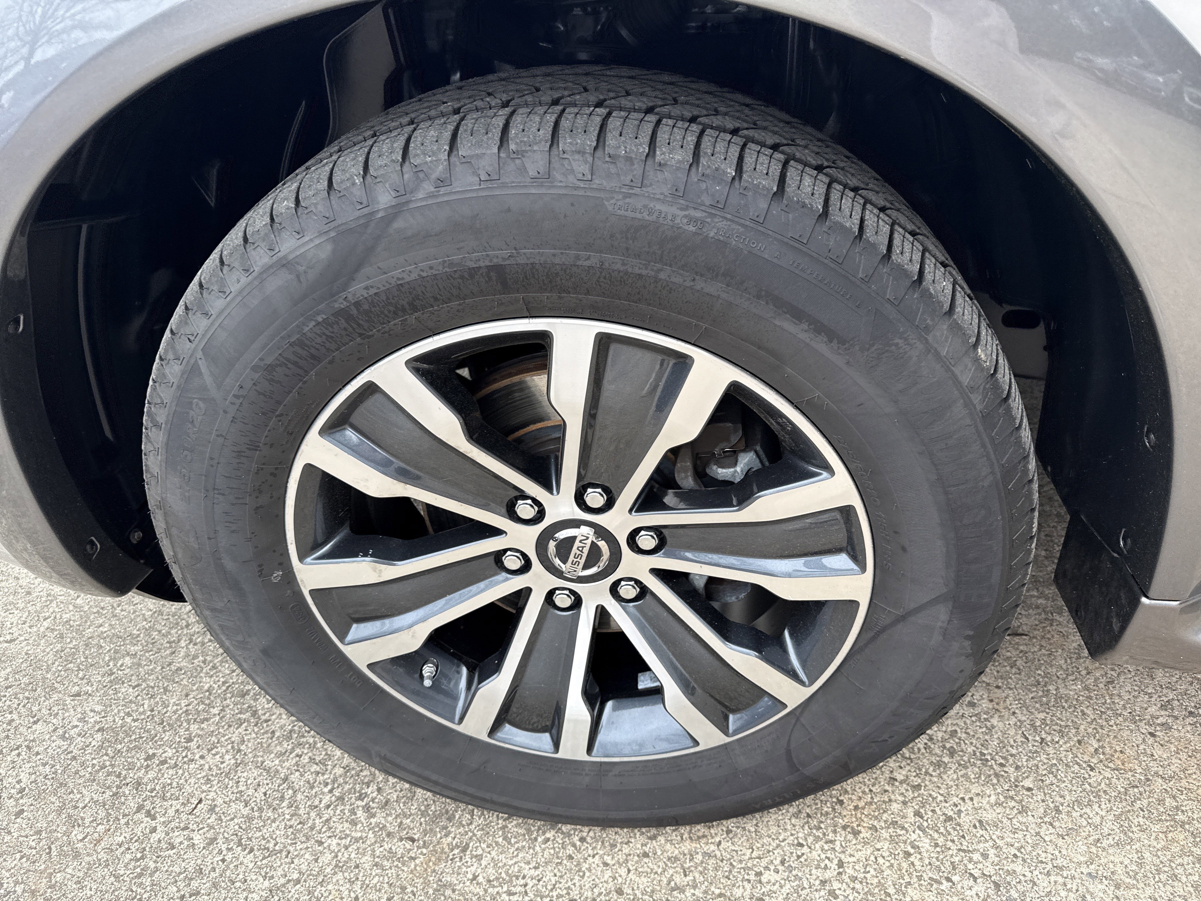 Used 2020 Nissan Armada SL w/ Premium Package AWD/4WD image 11