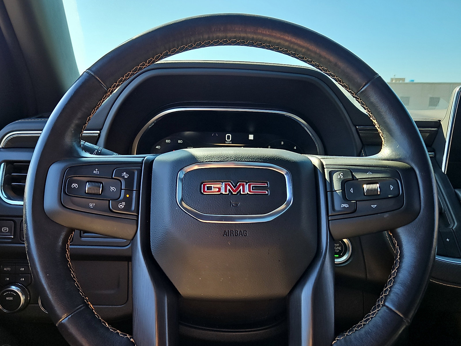 Used 2022 GMC Yukon AT4 image 20