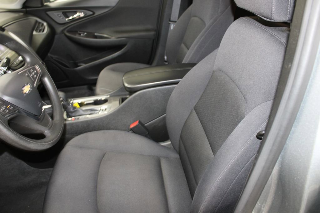 Used 2024 Chevrolet Malibu LT image 12